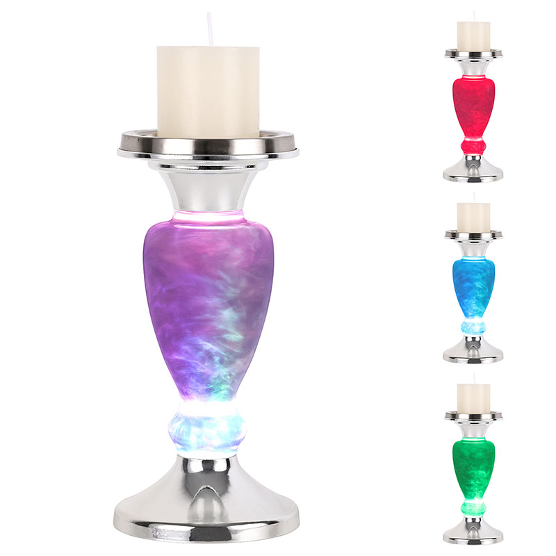 Overskyet natlys med stearinlys